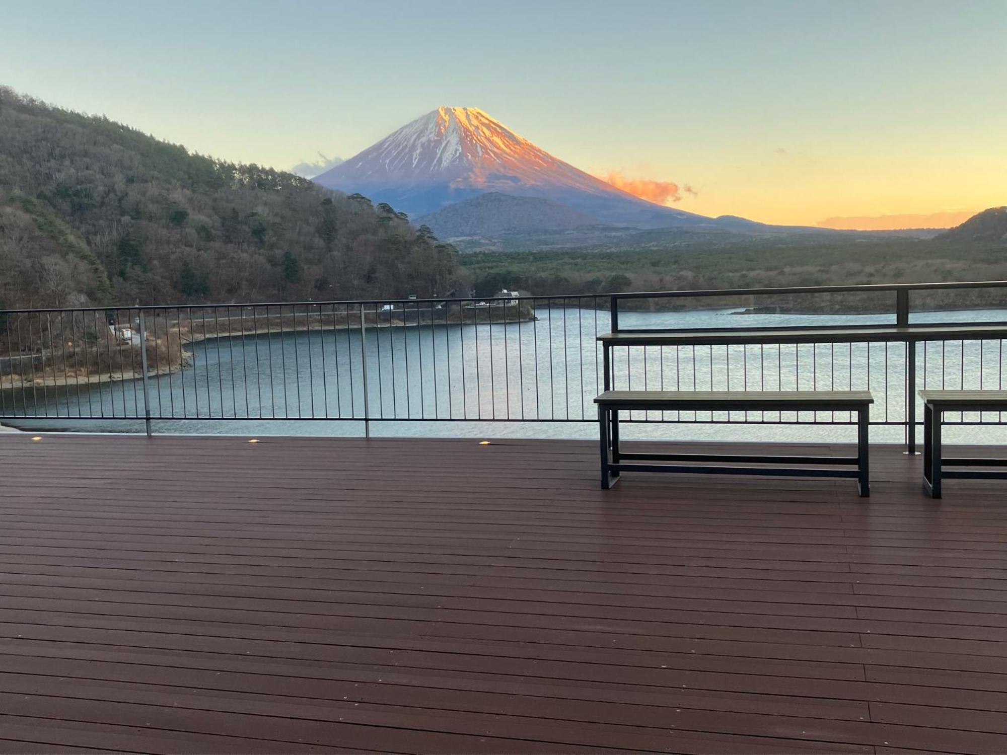 Shoji Lake Hotel Фудзикавагутико Экстерьер фото